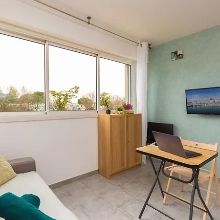 Cosy Nest - Host Provence شقة لا سين سور مير